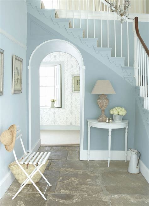 Hallway paint ideas: 32 simple ways to add color to your space | Real Homes