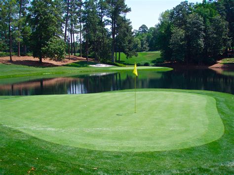 Lot Detail - Augusta National Golf Club (Masters) Course Flown Pin Flag