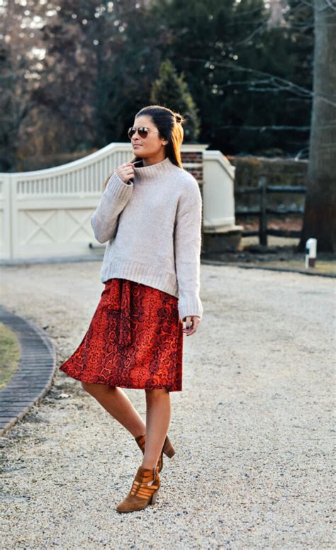 Holiday Outfit: Casual Gathering - To Be Bright