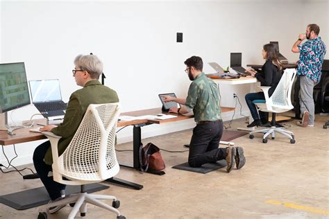 Make Computer Table At Home With Desk And Chair | Brokeasshome.com