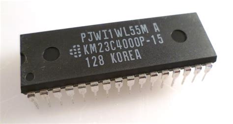 Samsung KM23C4000P-15 4M-Bit (512Kx8) CMOS MASK ROM 32Pin P DIP OMA037D ...