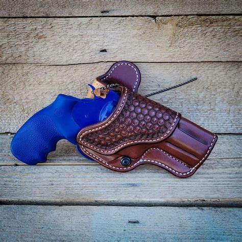 Outdoorsman hip holster for colt King cobra | Leather holster, Holster ...