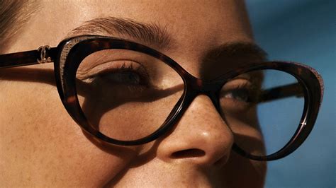 Chanel Launches Eyeglasses E-Commerce in the United States | Teen Vogue