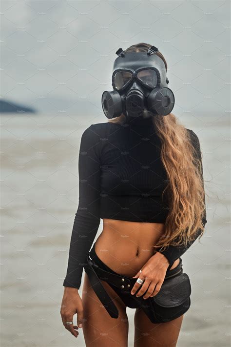 Gas mask girl – Artofit