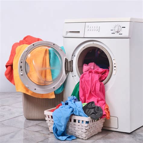 Will Rit Dye Stain My Washing Machine? - Cleancil