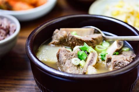 Instant Pot Galbitang (Beef Short Rib Soup) - Korean Bapsang