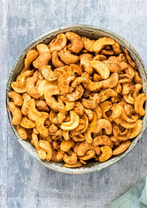 Spicy Roasted Cashew Nuts {How to Roast Cashews) Vegan + Gluten-free