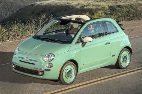 Used 2015 FIAT 500 C Pop Convertible Review & Ratings | Edmunds