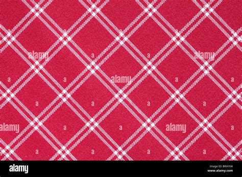 white and red checkered pattern Stock Photo - Alamy