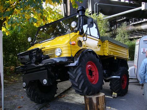 Unimog 406 Cabrio