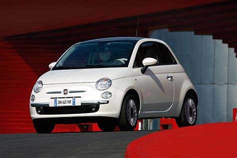 Fiat 500 Convertible Ready for Geneva Motor Show - autoevolution