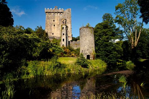 Visit Blarney Castle and Gardens with Discover Ireland