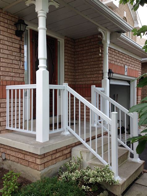 porch-aluminum-stair-railing- Toronto Aluminum Railings