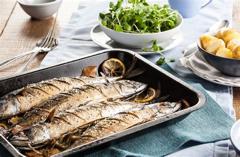 Baked King Mackerel Steaks Recipes | Dandk Organizer