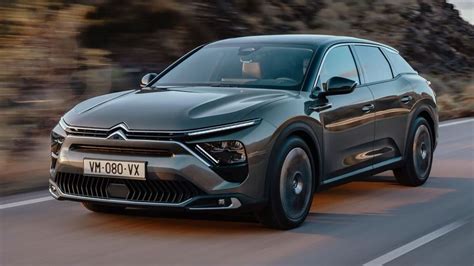 New Citroen C5 X crossover goes on sale in the UK | HT Auto