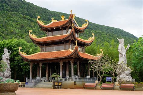 Image Vietnam Buddhist Temple Truc Lam Ho Quco Zen Monastery on Phu