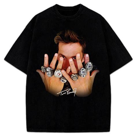 Tom Brady 7 Rings Greatest Of All Time GOAT T-Shirt - Walmart.com