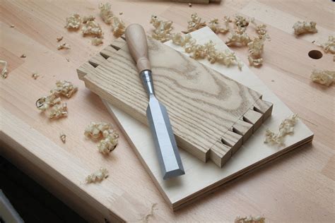 6 of the Best Wood Chisels (Every Woodworker Should Own)