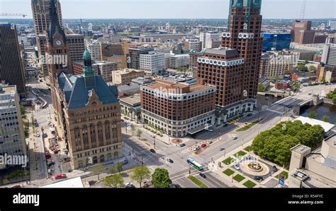 Intercontinental Hotel, downtown Milwaukee, WI, USA Stock Photo - Alamy