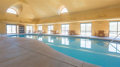 Indoor Pools Hotel Pigeon Forge | Music Road Resort