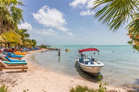 10 Best Beaches in Belize