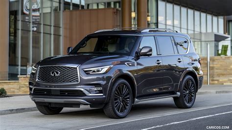 Infiniti QX80 Limited | 2019MY | Front Three-Quarter