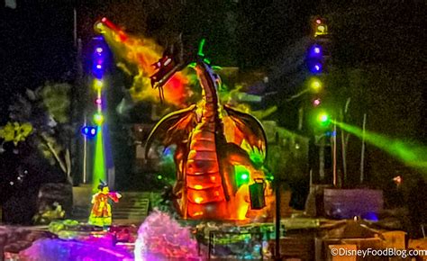 NEWS: Disney Announces Extended Fantasmic! Closure and CHANGES to Show ...