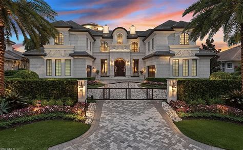 $13 Million Waterfront Home In Naples, Florida (PHOTOS) | Homes of the Rich