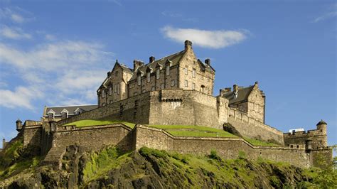 Edinburgh Castle ‘too old and big’ | Scotland | The Times & The Sunday ...