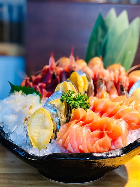 How The Japanese Make Sashimi Safe To Eat - The Food Untold