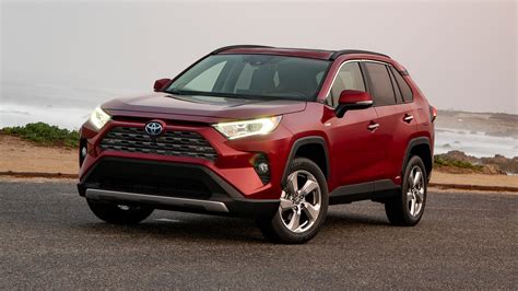 2019 Toyota RAV4 First Drive Review | Automobile Magazine