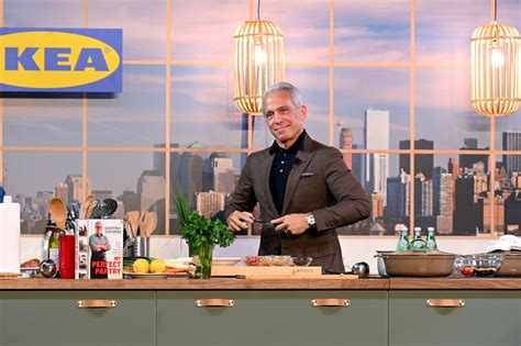 Geoffrey Zakarian Fails to Impress Food Network Viewers: 'You Just Heat ...