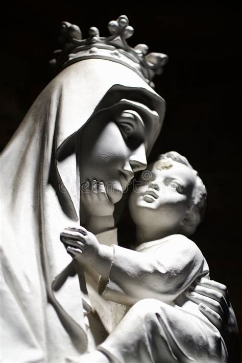 Virgin Mary and Child. Statue of Virgin Mary and Baby Jesus , # ...