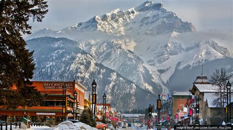 Your Quick Guide to Skiing in Banff, Canada - Skiworld Blog