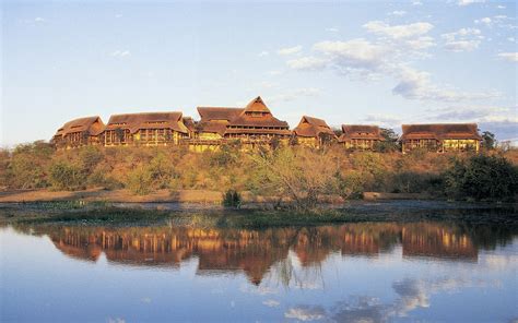 Victoria falls Safari Lodge - Greatest Africa