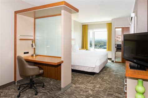 Las Vegas Convention Center Hotels| SpringHill Suites Las Vegas NV Hotel