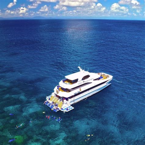 Glass Bottom Boats Tours Of The Reef | Cairns & Great Barrier Reef