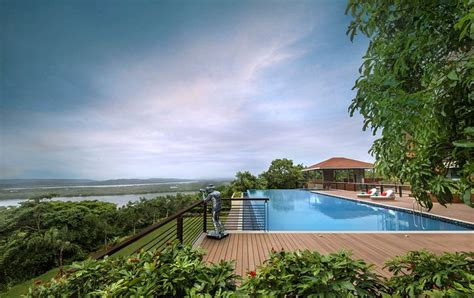 Doubletree By Hilton Goa - Panaji Pool: Pictures & Reviews - Tripadvisor