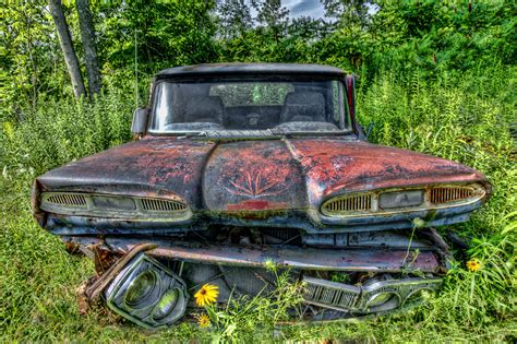 Rust Bucket | Old car in a junkyard, south of Ottawa, place … | Flickr