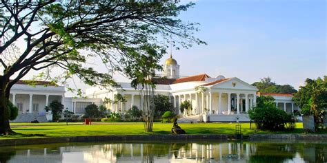 Istana Bogor, Wisata Sejarah dan Edukasi di Bogor