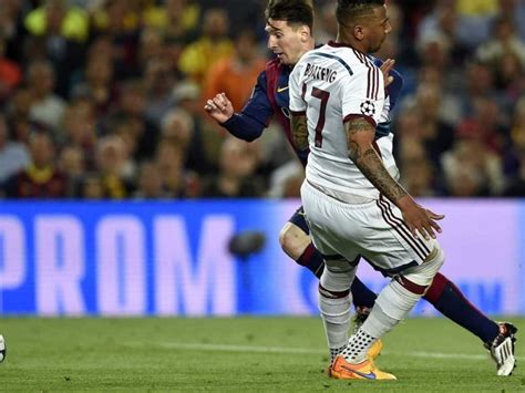 Jerome Boateng Falls Under Lionel Messi Spell | Football News