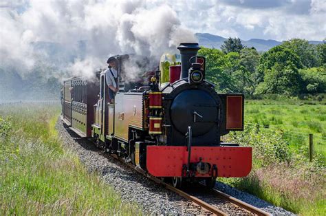 Russell returns to the Welsh Highland Railway for Centenary ...