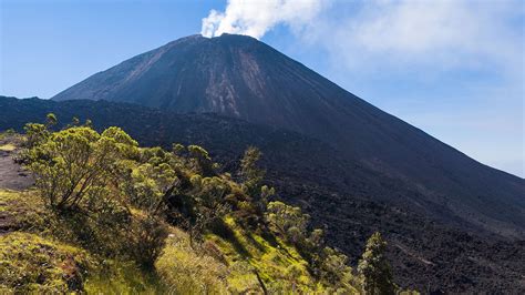 Tres imperdibles volcanes en Guatemala: uno de ellos, activo ...