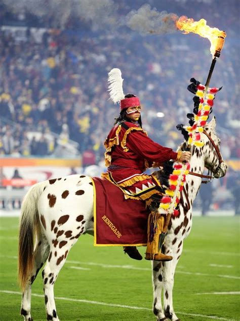 FSU mascot Renegade falls during Orange Bowl pregame ceremony | Florida ...