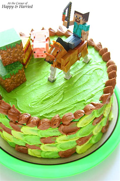 Minecraft Themed Birthday Cake