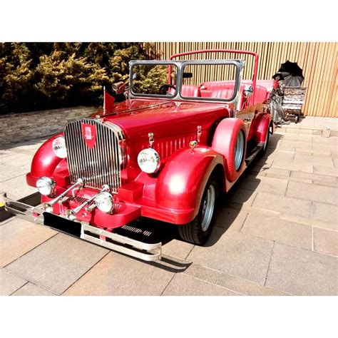 Rent Rolls Royce 1939 Vintage (Red) in Delhi at Affordable Price