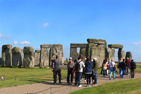 Stonehenge and Bath Tour | Gray Line