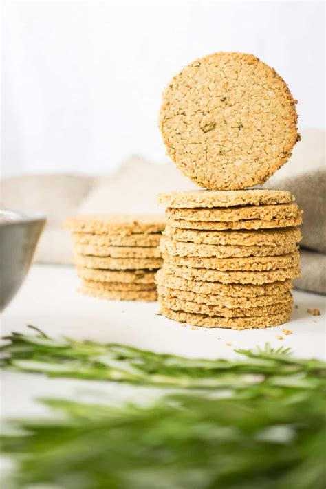 Healthy Oatcakes (With Rosemary) - Gathering Dreams