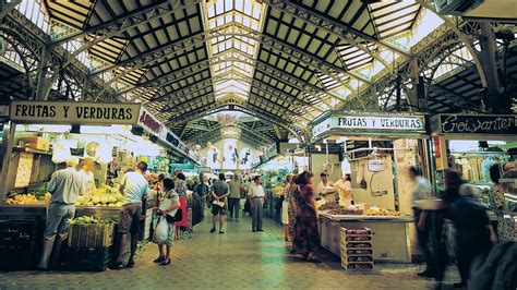 Mercado Central in Valencia - Expedia.de