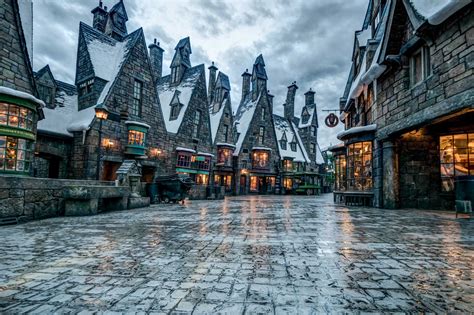 9 remarkable photos of the Wizarding World after hours